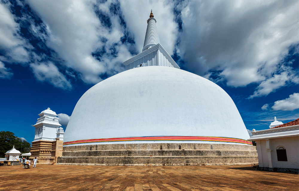 Anuradhapura Ruwanweliseya by TravelPlanner