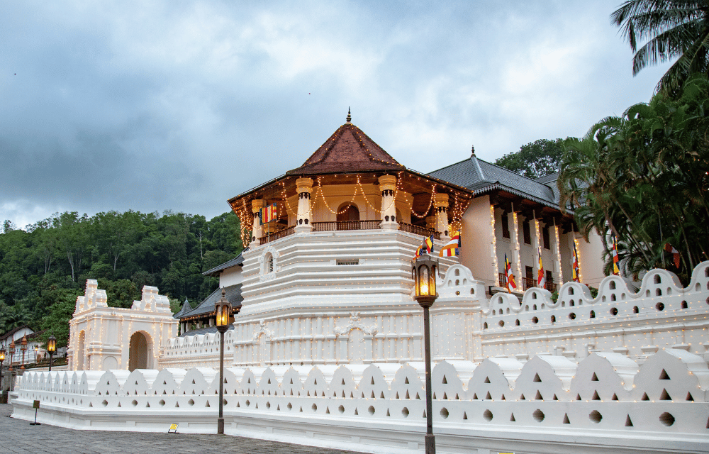 Temple of the Tooth by TravelPlanner