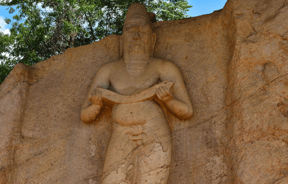 Parakramabahu Statue in Polonnaruwa by TravelPlanner