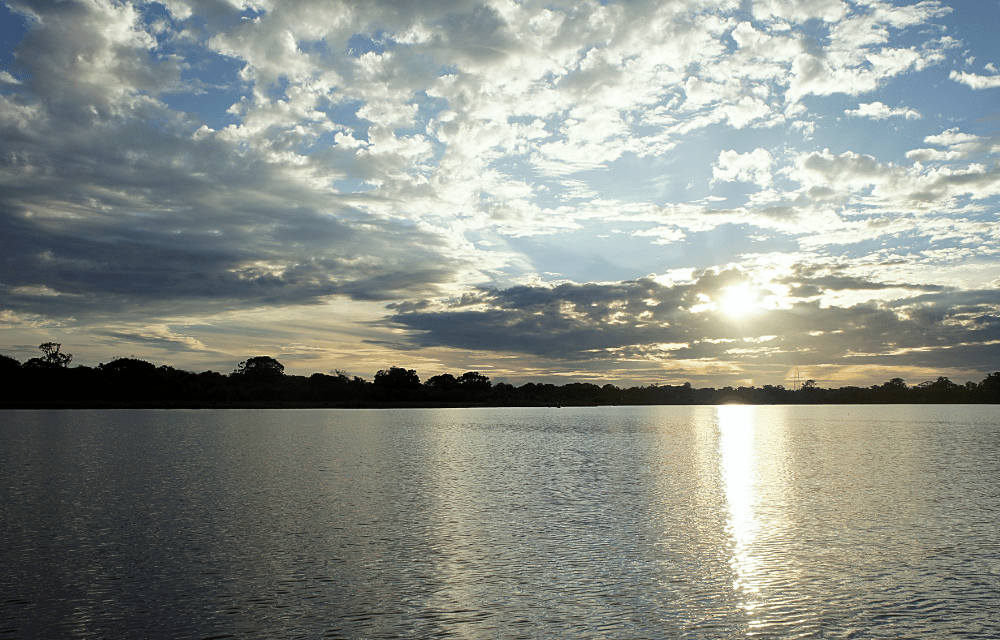 Pottuvil Lagoon by TravelPlanner